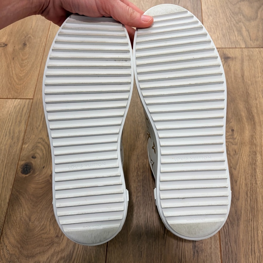 LOUIS VUITTON Time Out Sneakers 'White with Gold Monogram' - Size 38 / US 7.5-8 - Picture 8 of 10
